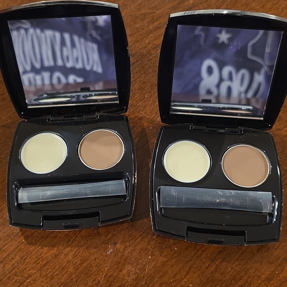 (J52) 2 Avon Eye Shadow Duo - Cream and Brown - Picture 2 of 5